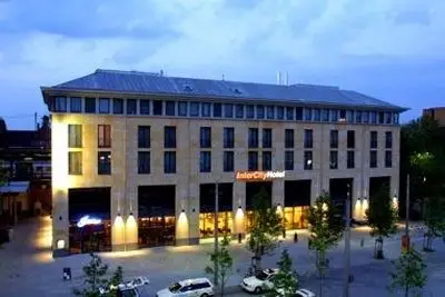 Intercity Hotel Bremen | Bremen City Break - Train and Hotel