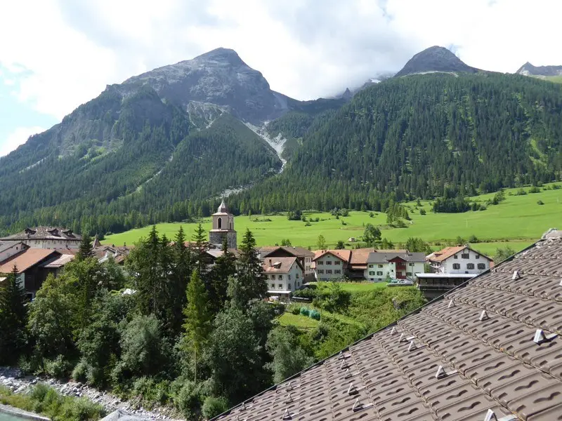 Hotel Ladina | Bahn-Urlaub Schweiz - Bergün