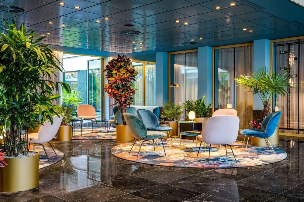 NH Collection Antwerp Centre**** | City break Antwerp - Train and Hotel