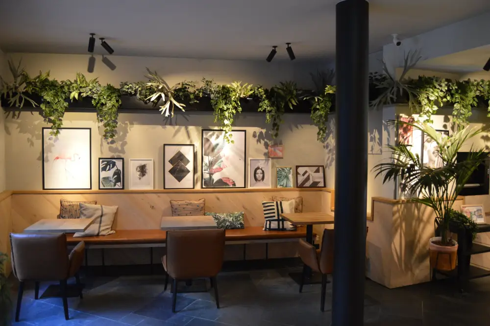 Hotel Indigo Antwerp*** | City break Antwerp - Train and Hotel