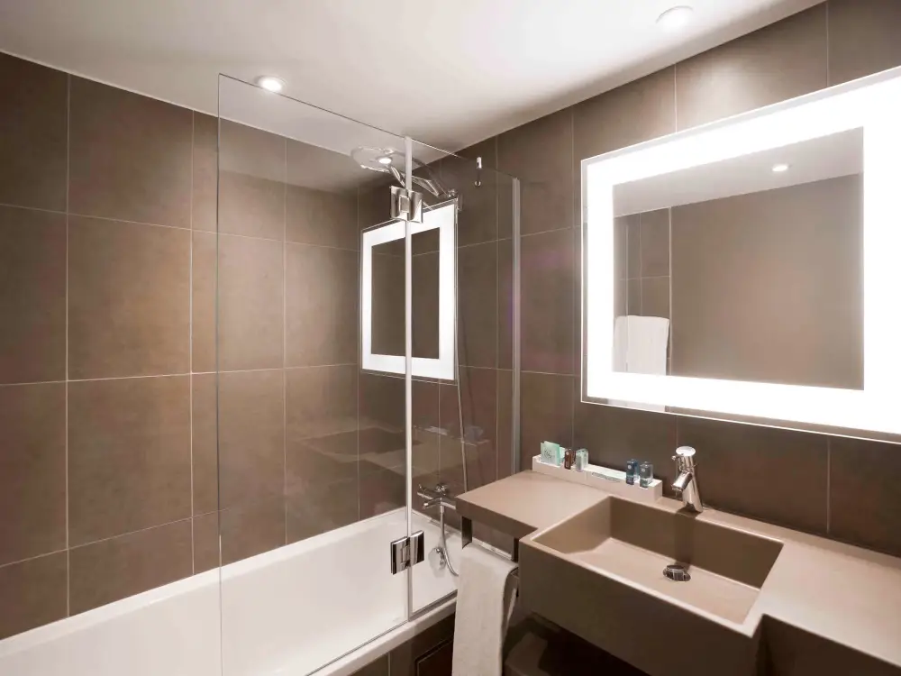 Novotel Brussels off Grand’Place | Bathroom | City break Brussels - Train and Hotel
