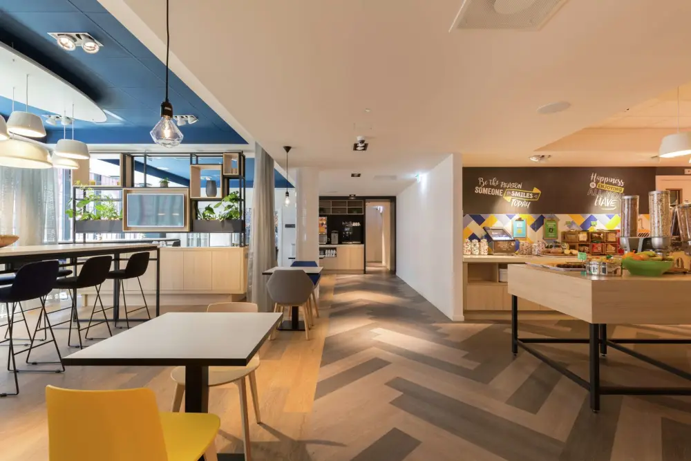 Hampton by Hilton Antwerp Central Station*** | City break Antwerpen- Train and Hotel