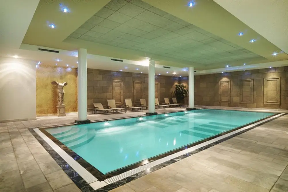 Hyllit Hotel | Antwerp City Break - Train and Hotel