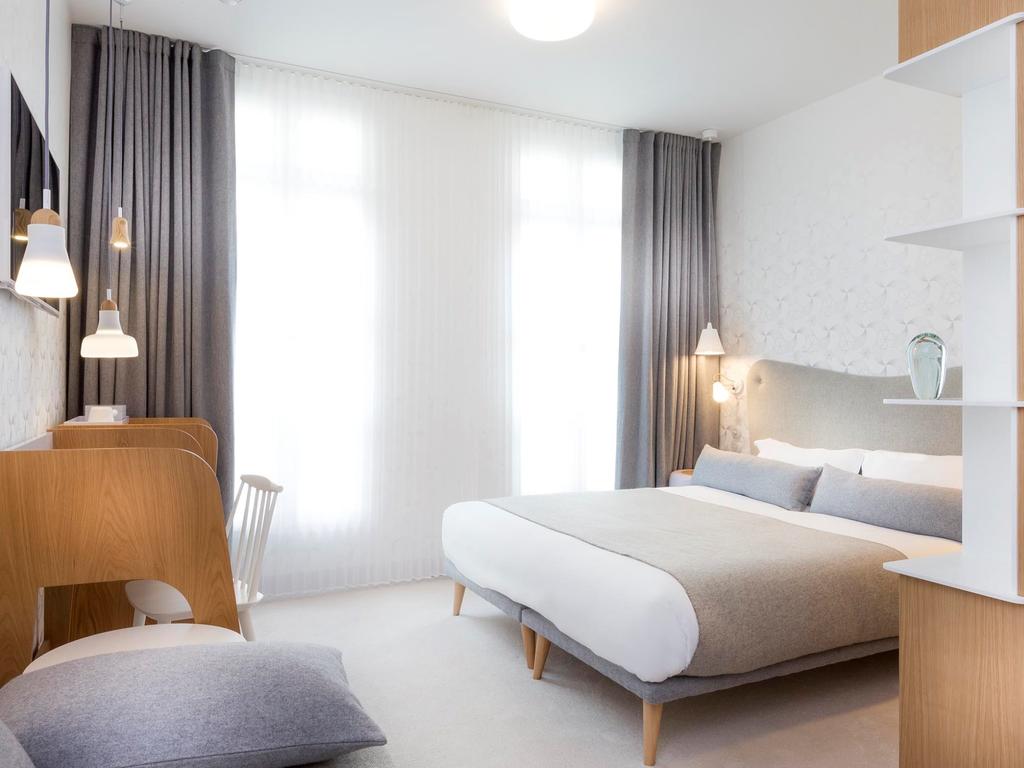 Hotel le Lapin Blanc | Paris City Break - Train and Hotel
