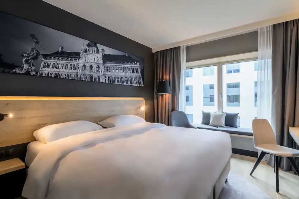 Park Inn by Radisson Antwerp Berchem*** | City break Antwerp - Train and Hotel