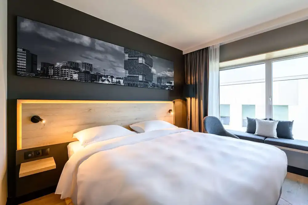 Park Inn by Radisson Antwerp Berchem*** | City break Antwerp - Train and Hotel