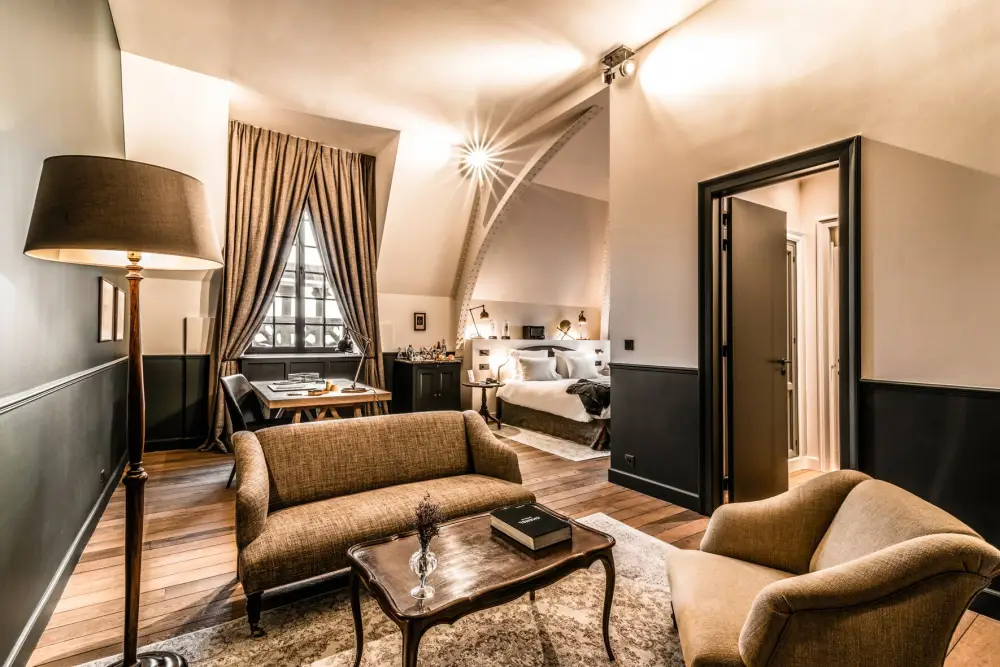 1898 The Post***+ | City break Ghent - Train and Hotel