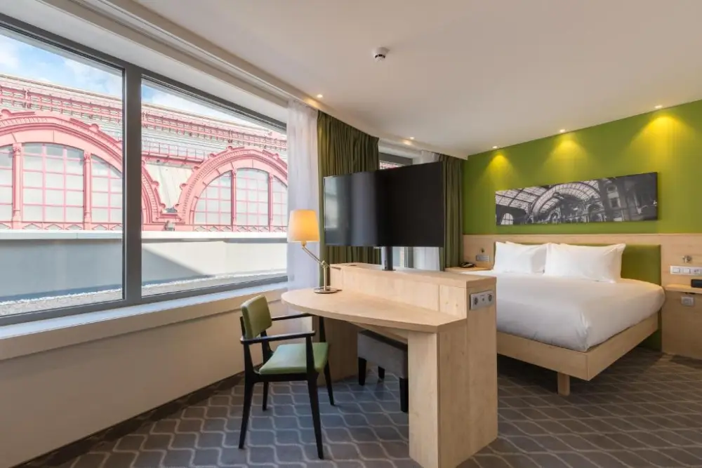 Hampton by Hilton Antwerp Central Station*** | City break Antwerpen- Train and Hotel