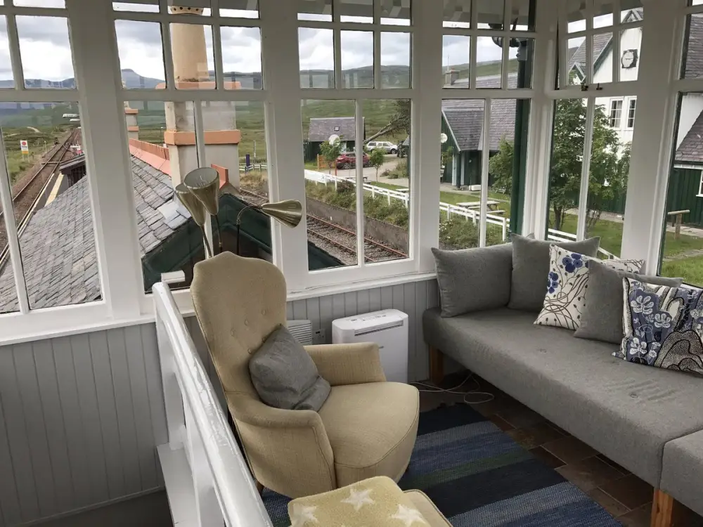  Corrour Station - Signal Box***