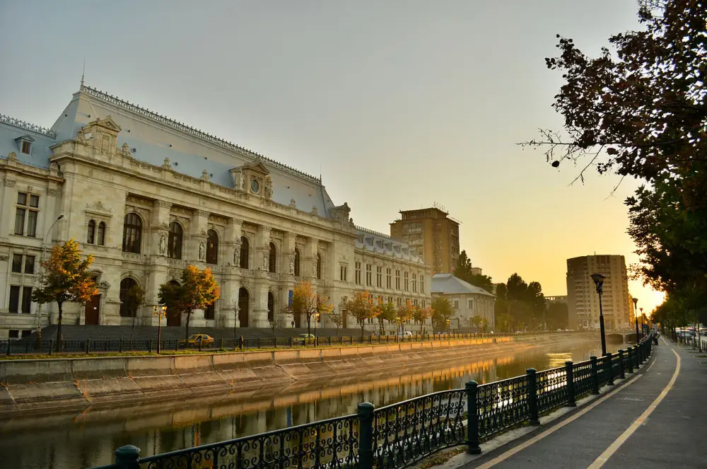 Trein naar Roemenie | Goedkope Internationale Treintickets