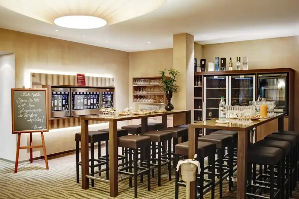 Hotel Central**** | City break Innsbruck - Train and Hotel