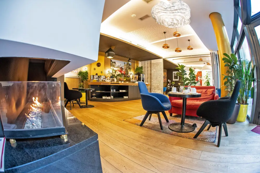 Hôtel Hor Europe**** | City break Paris - Train and Hotel