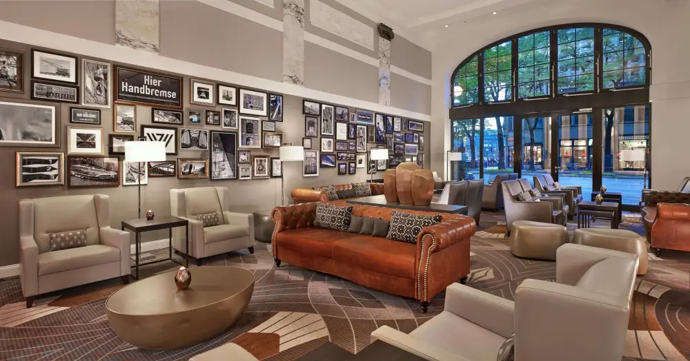 Reichshof Hotel Hamburg***+ | Stedentrip Hamburg - Trein en Hotel