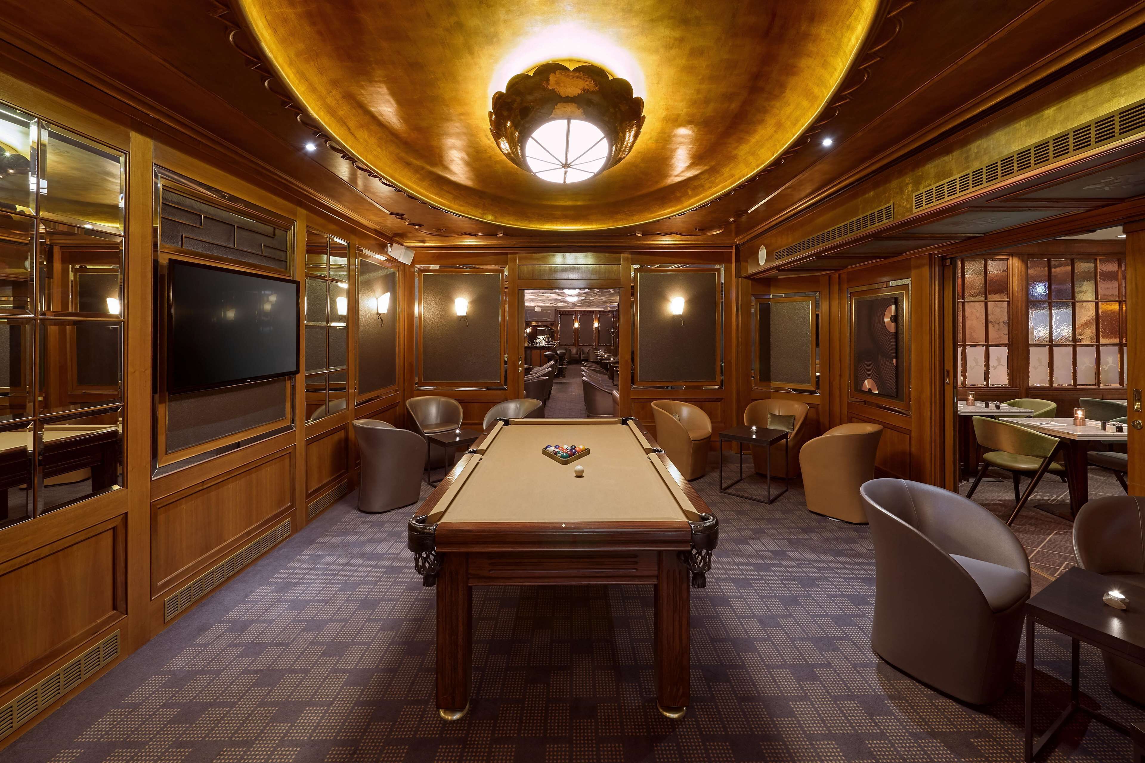 Reichshof Hotel Hamburg***+ | City break Hamburg - Train and Hotel