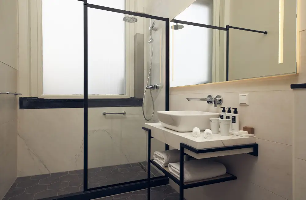 Hotel New York**** | City break Rotterdam - Train and Hotel