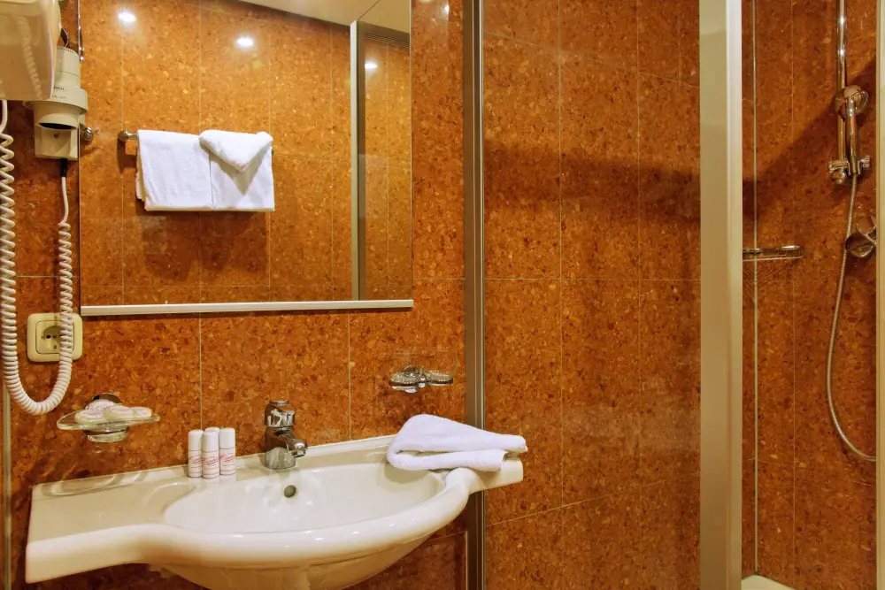 Hotel Central**** | City break Innsbruck - Train and Hotel