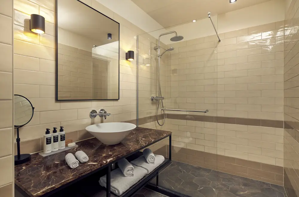 Hotel New York**** | City break Rotterdam - Train and Hotel