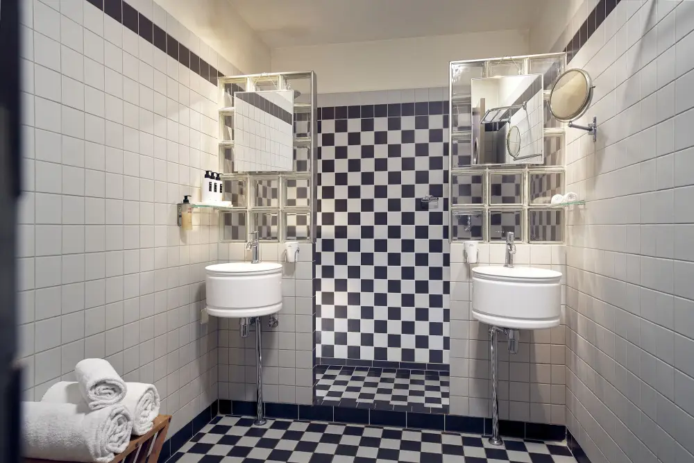 Hotel New York**** | City break Rotterdam - Train and Hotel