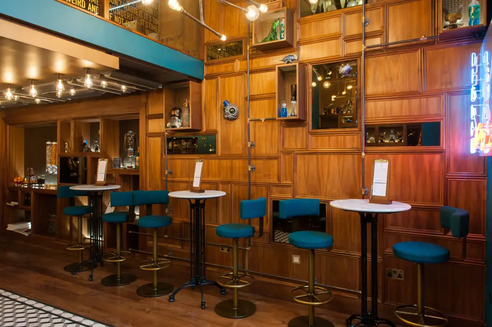 Megaro Hotel***** | Cafe | Stedentrip Londen - Trein en Hotel