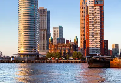 Hotel New York**** | Front | Stedentrip Rotterdam - Trein en Hotel