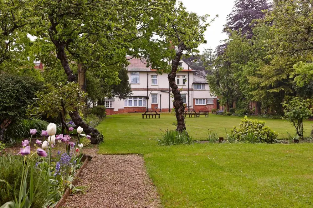 Stedentrip Oxford - Linton Lodge Tuin