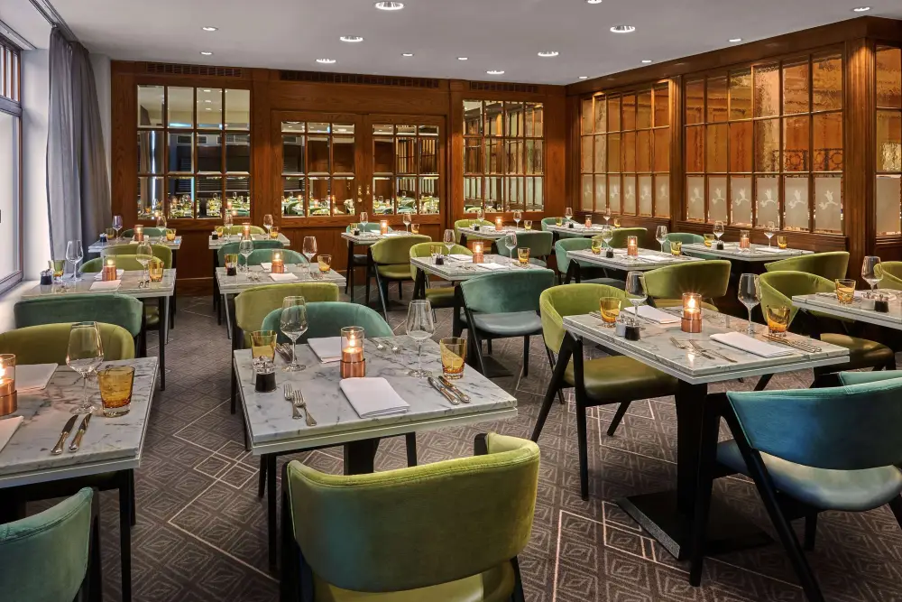 Reichshof Hotel Hamburg***+ | Stedentrip Hamburg - Trein en Hotel