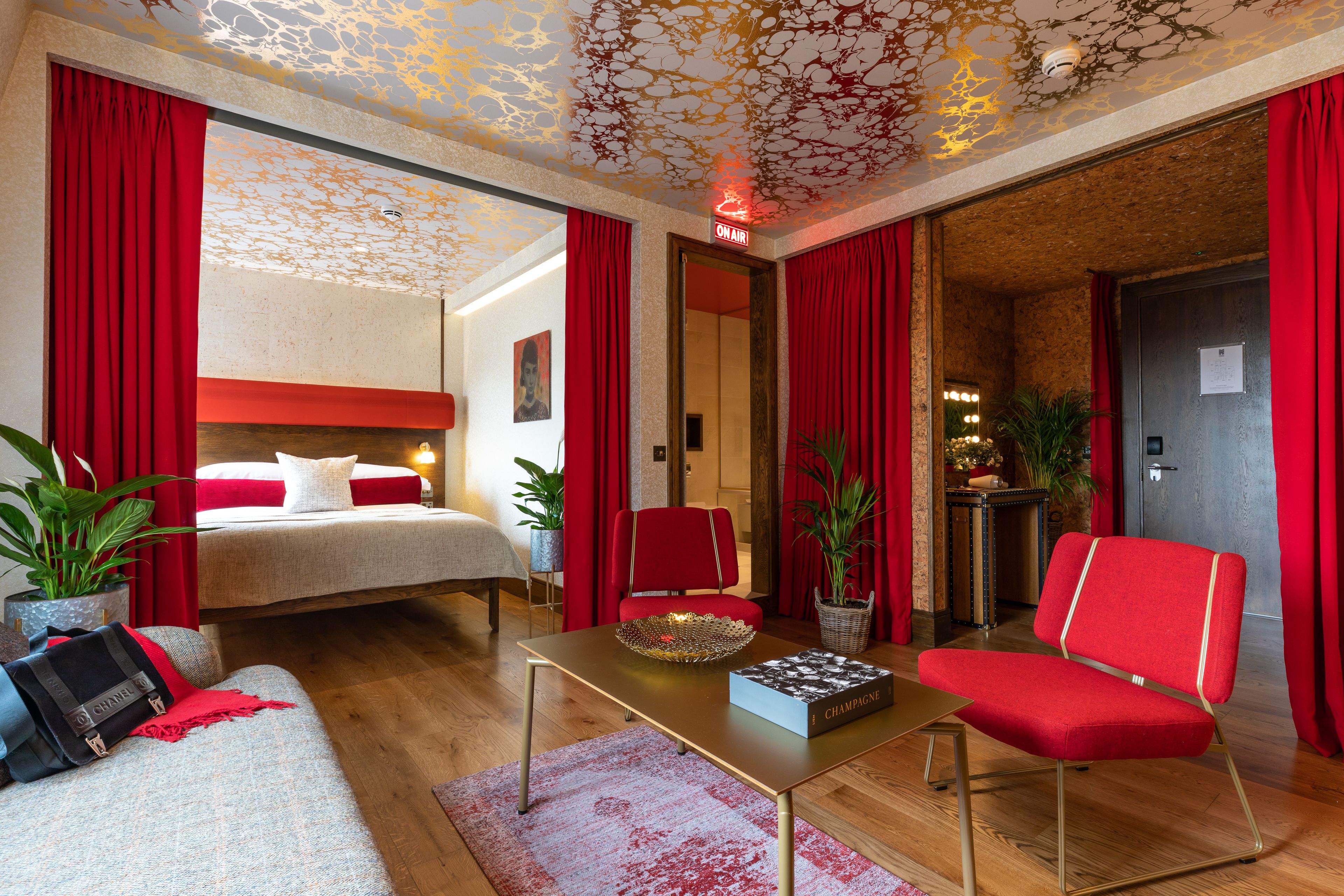 Megaro Hotel***** | Kamer | Stedentrip Londen - Trein en Hotel