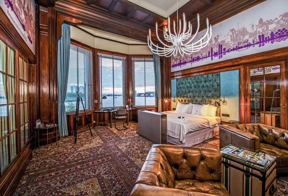 Hotel New York**** | City break Rotterdam - Train and Hotel