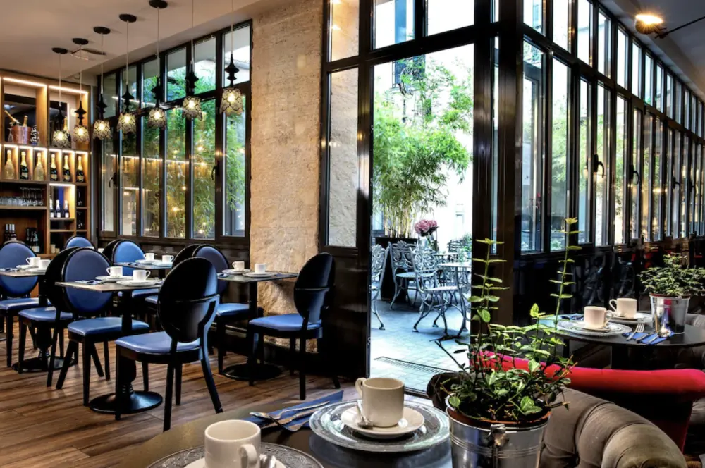 Hotel Mademoiselle | Stedentrip Parijs - Trein en Hotel