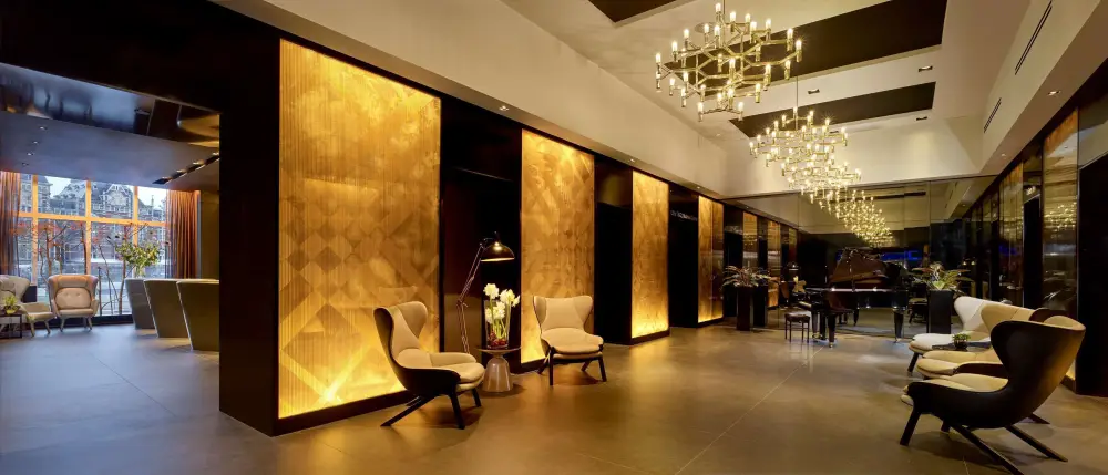 Park Plaza Hotel Victoria**** | City break Amsterdam - Train and Hotel