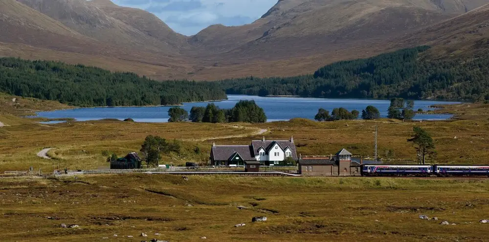 Treinvakantie Schotland | Corrour Station Alleen per trein bereikbaar
