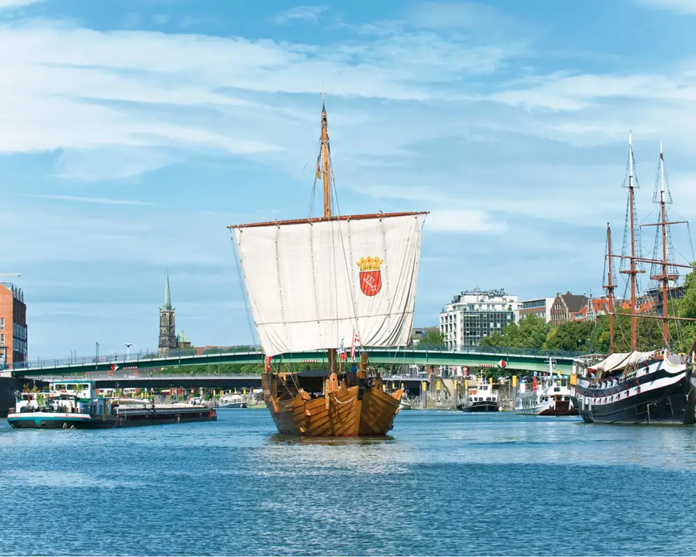 Bremen by train - Main Images / Ship