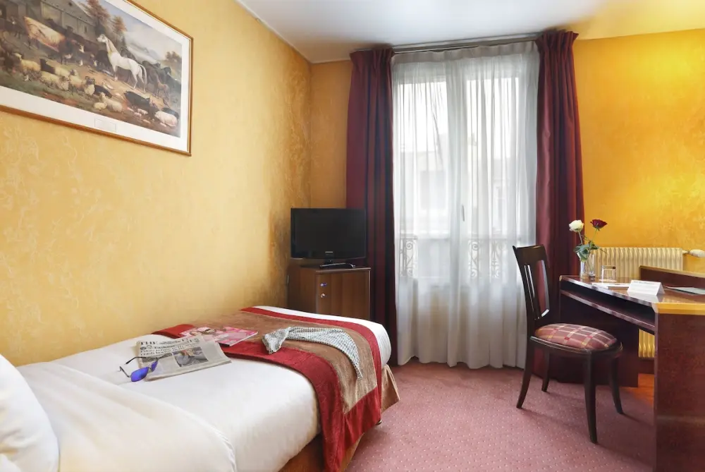 Hotel Paix Republique | Stedentrip Parijs - Trein en Hotel Frankrijk