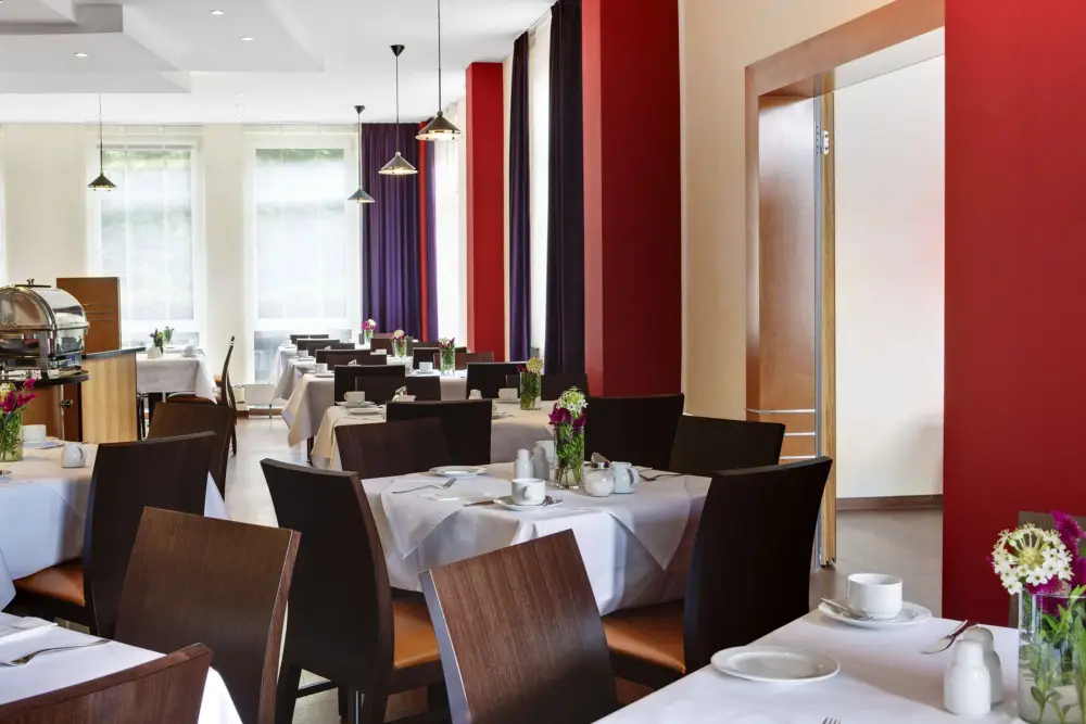 Intercity Hotel Kassel*** | Stedentrip Kassel, Duitsland - Trein en Hotel