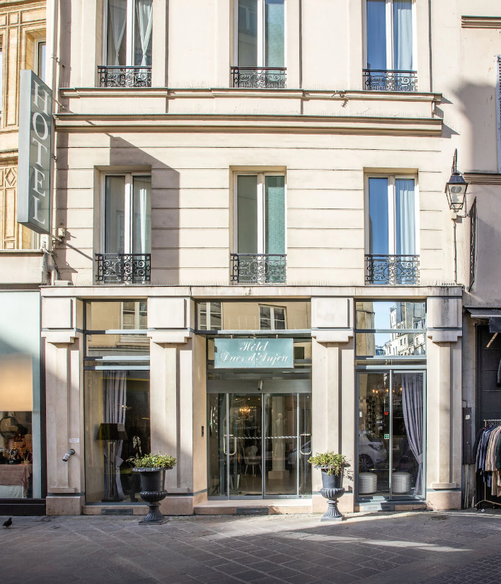 Hotel Dus d'Anjou | Stedentrip Parijs - Trein en Hotel Frankrijk