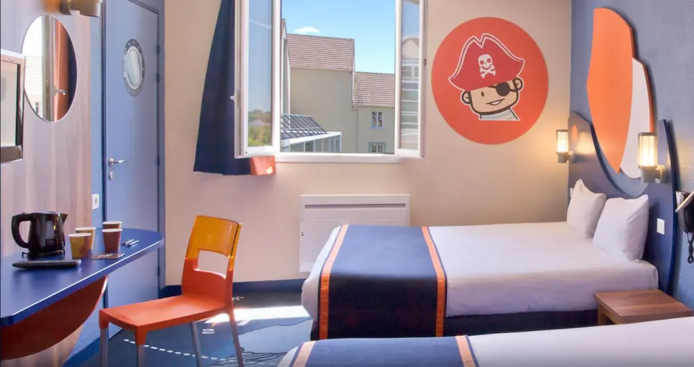 Hotel Explorer Disneyland Parijs | Stedentrip Parijs - Trein en Hotel Frankrijk 