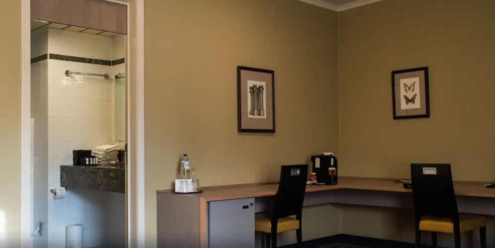 Hyllit Hotel**** | Stedentrip Antwerpen - Trein en Hotel Belgie