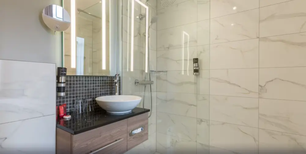 Leonardo Hotel | Stedentrip Antwerpen - Trein en Hotel Belgie