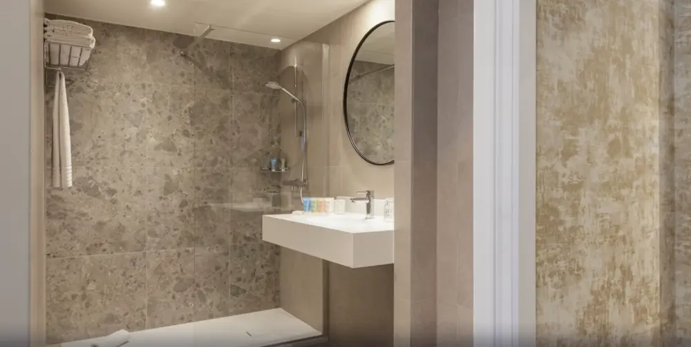 Hotel Academie | Stedentrip Brugge - Trein en Hotel Belgie