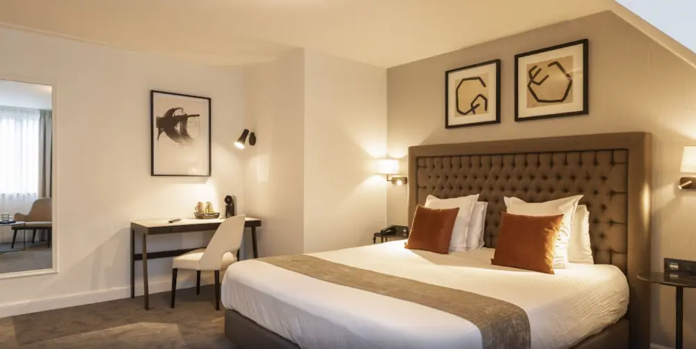 Hotel Academie | Stedentrip Brugge - Trein en Hotel Belgie