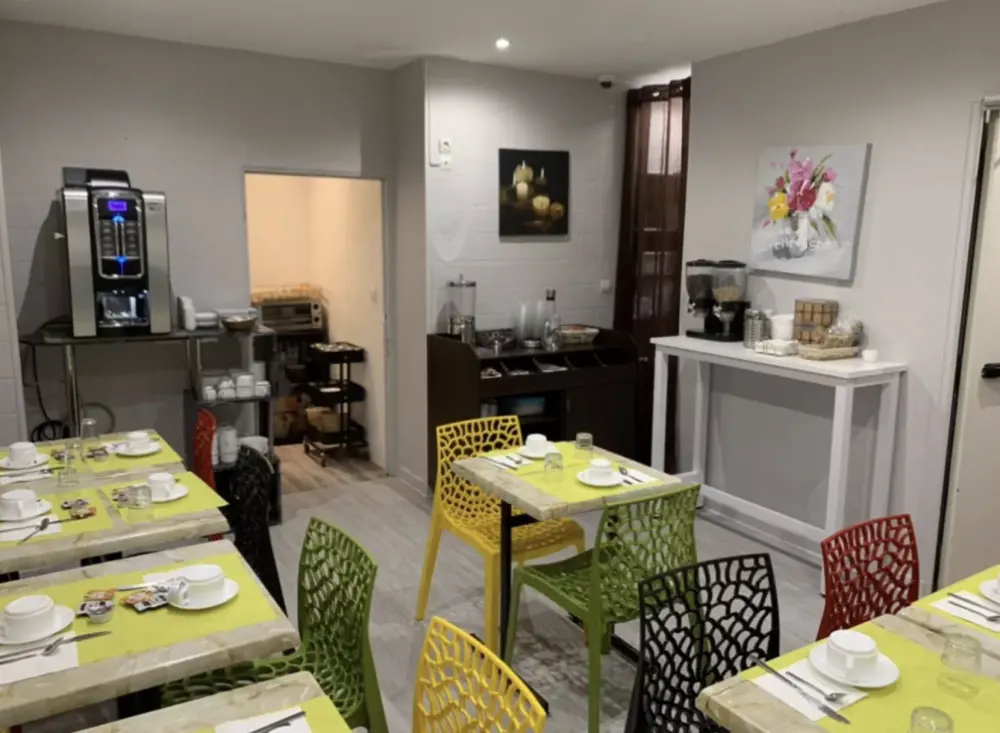 Hotel de Belfort Ontbijt | Stedentrip Parijs - Trein en Hotel 