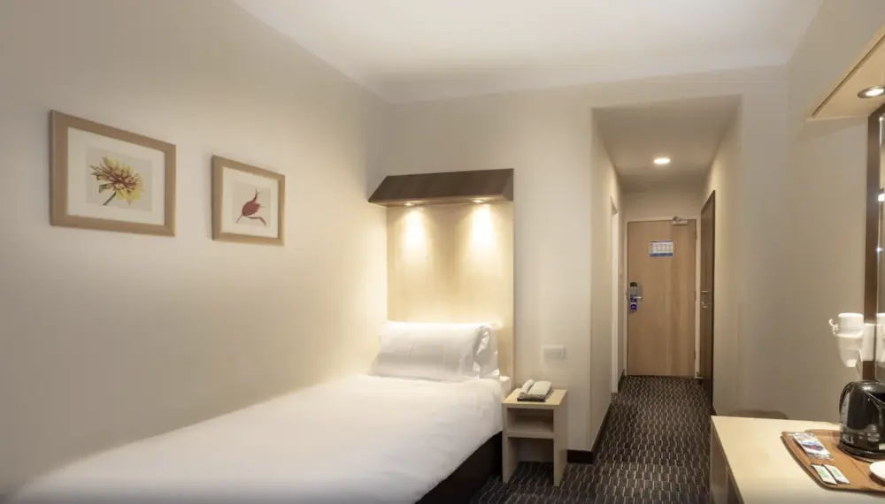 Royal National Hotel | Stedentrip Londen - Trein en Hotel Groot-Brittannie