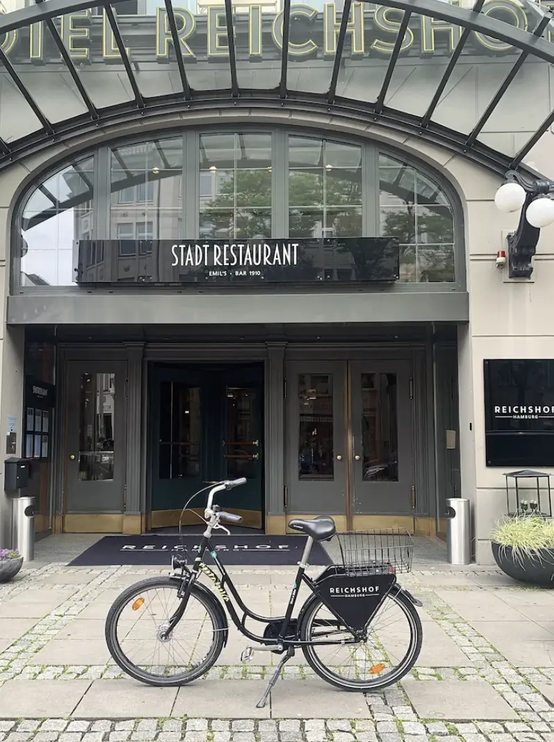 Reichshof Hotel Hamburg | Stedentrip Hamburg - Trein en Hotel Duitsland 