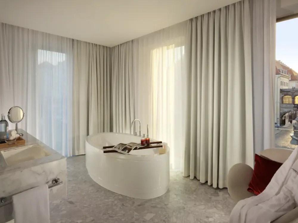 Hyperion Hotel Dresden | Stedentrip Dresden - Trein en Hotel Duitsland 