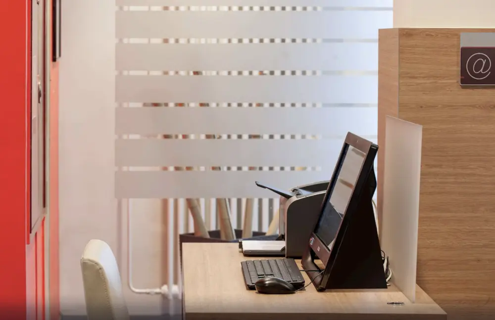 Ibis Dusseldorf Hauptbahnhof | Stedentrip Dusseldorf - Trein en Hotel Duitsland