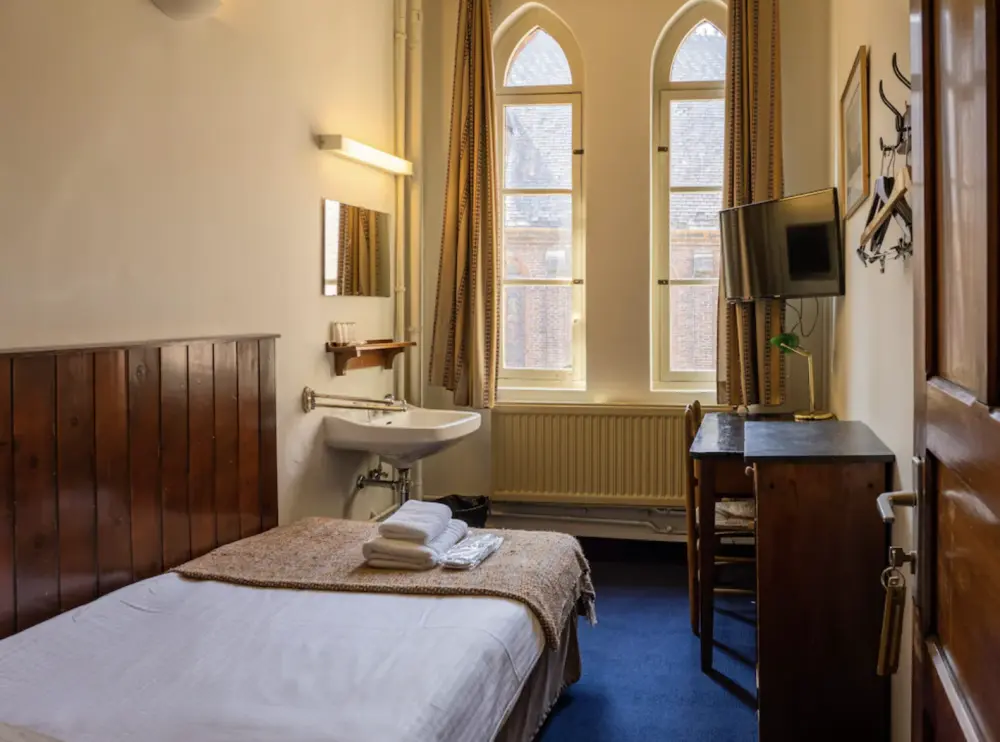 Monasterium Poortackere*** | Stedentrip Gent, België - Trein en Hotel