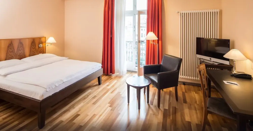 Hotel Schweizerhof - Stedentrip Basel | Trein en Hotel Zwitserland