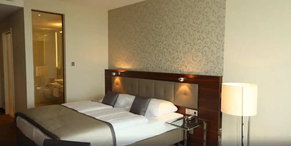 Schlosshotel Kassel - Stedentrip Kassel | Trein en Hotel Duitsland