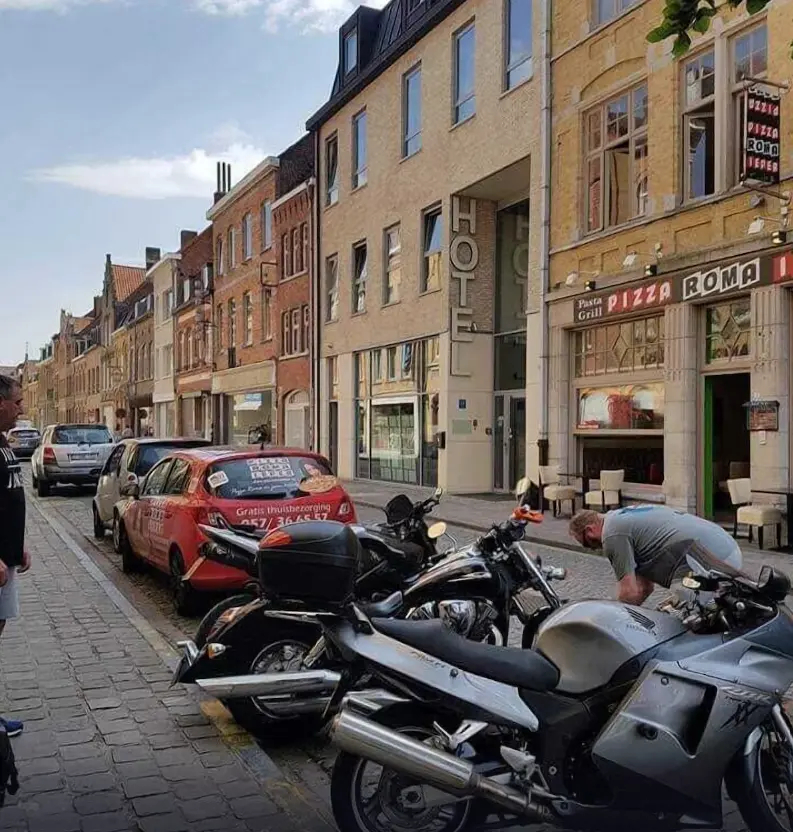 Hotel O - Stedentrip Ieper | Trein en Hotel Belgie