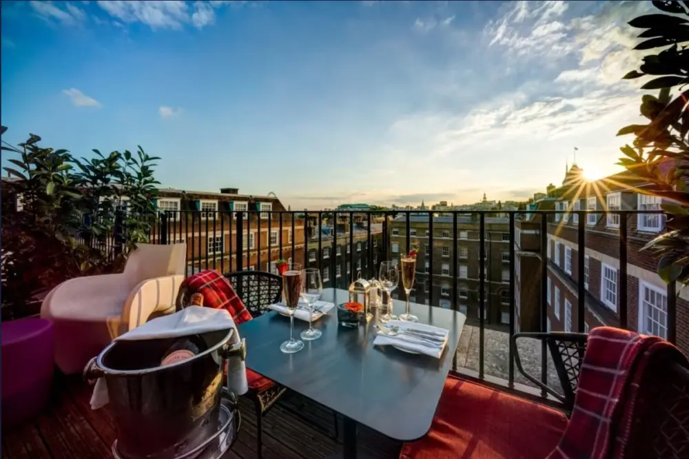Balcony View Apex Temple